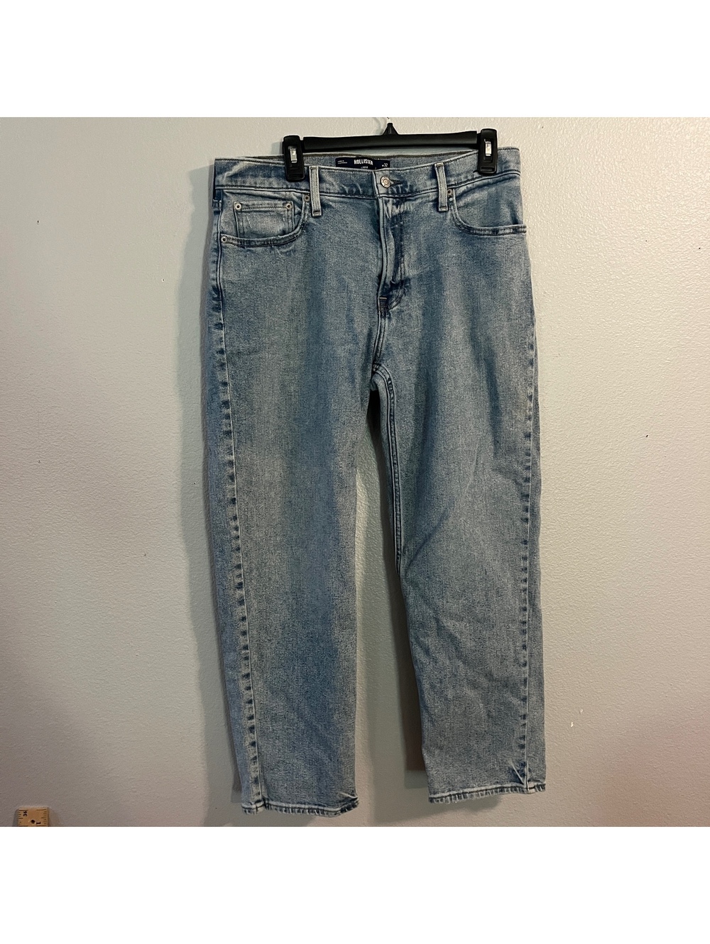 Hollister Epic Flex Loose Jeans Mens 32x30 Light Wash Blue Denim Relaxed